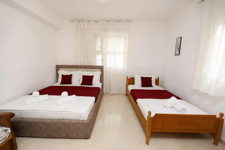 Vila Agolli Vlore Exterior photo
